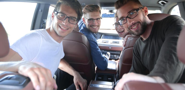 Get Maxi Cabs - Holiday Tour
